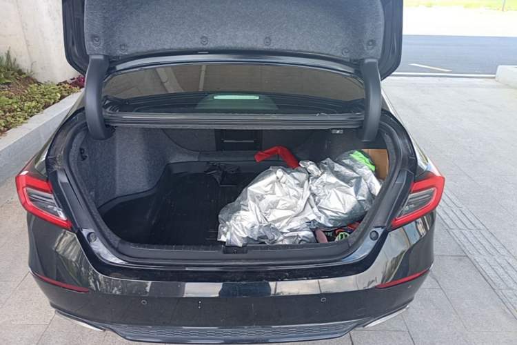 Used Honda Accord 2022 260TURBO Luxury Edition Trunk