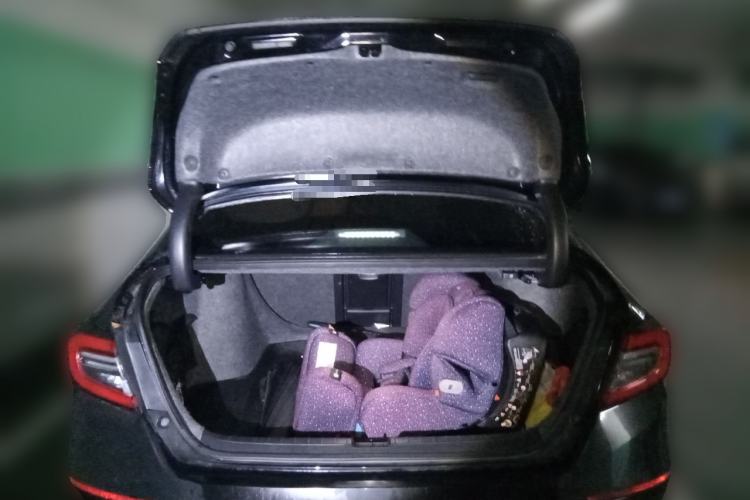 Used Honda Accord 2022 Xing·Hybrid 2.0L Xingling Version Trunk