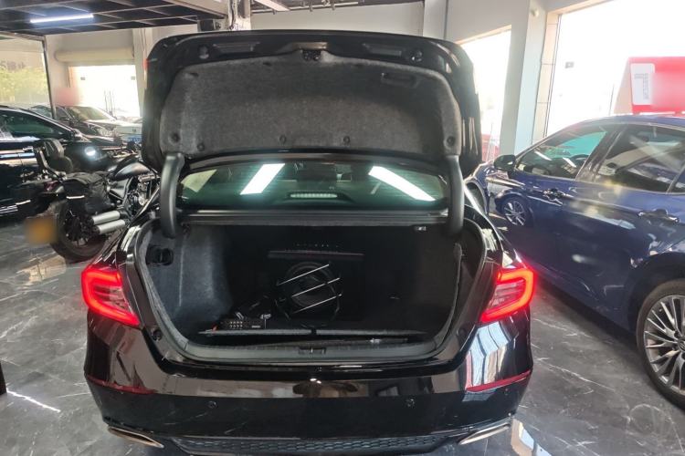 Used Honda Accord 2022 260TURBO Luxury Edition Trunk