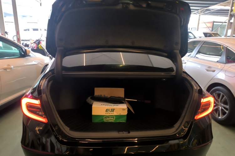 Used Honda Accord 2022 260TURBO Luxury Edition Trunk