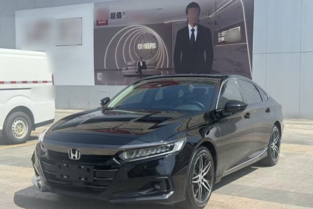Ojetý Honda Accord 2022 260TURBO Phantom Night · Prestige Edition