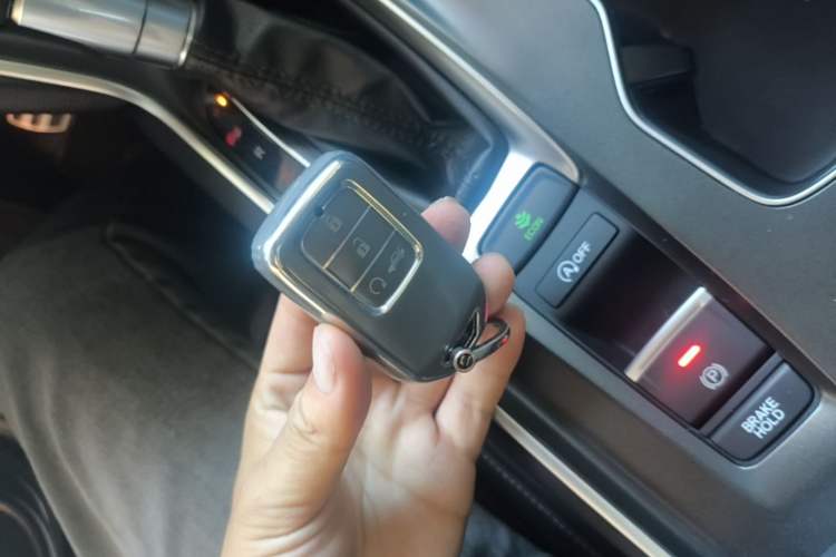 Used Honda Accord 2022 260TURBO Phantom Night · Prestige Edition Vehicle Key