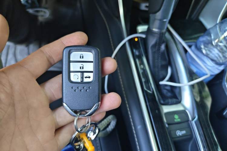 Used Honda Accord 2022 260TURBO Phantom Night · Prestige Edition Vehicle Key