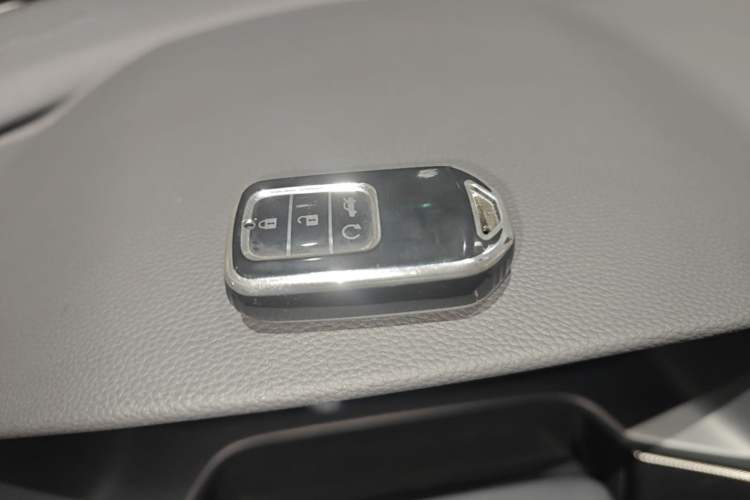 Used Honda Accord 2022 260TURBO Phantom Night · Prestige Edition Vehicle Key