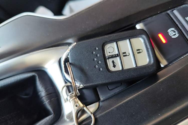 Used Honda Accord 2022 260TURBO Phantom Night · Prestige Edition Vehicle Key