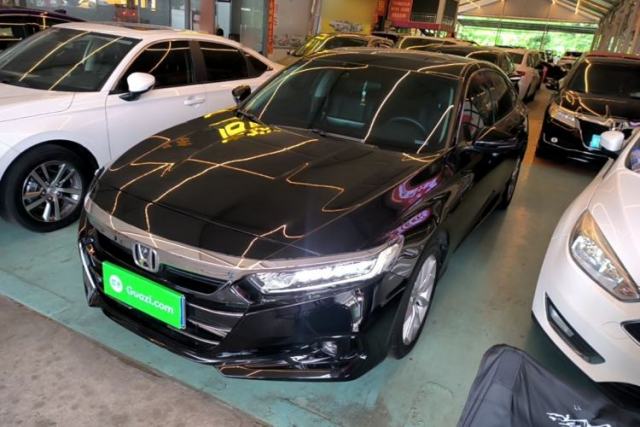 Ojetý Honda Accord 2022 260TURBO Luxury Edition