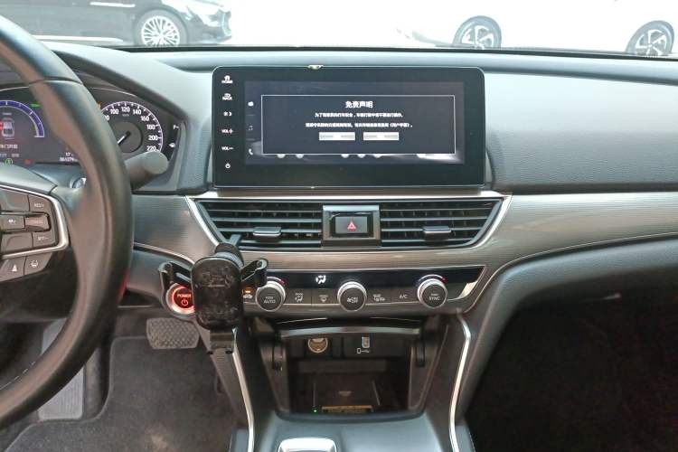 Used Honda Accord 2022 Xing·Hybrid 2.0L Xingling Version Audio And AC Panel