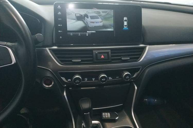 Used Honda Accord 2022 260TURBO Luxury Edition Audio And AC Panel