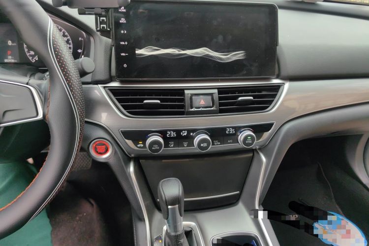 Used Honda Accord 2022 260TURBO Luxury Edition Audio And AC Panel