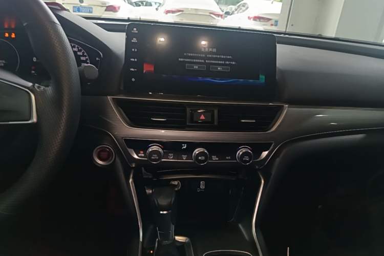 Used Honda Accord 2022 260TURBO Luxury Edition Audio And AC Panel