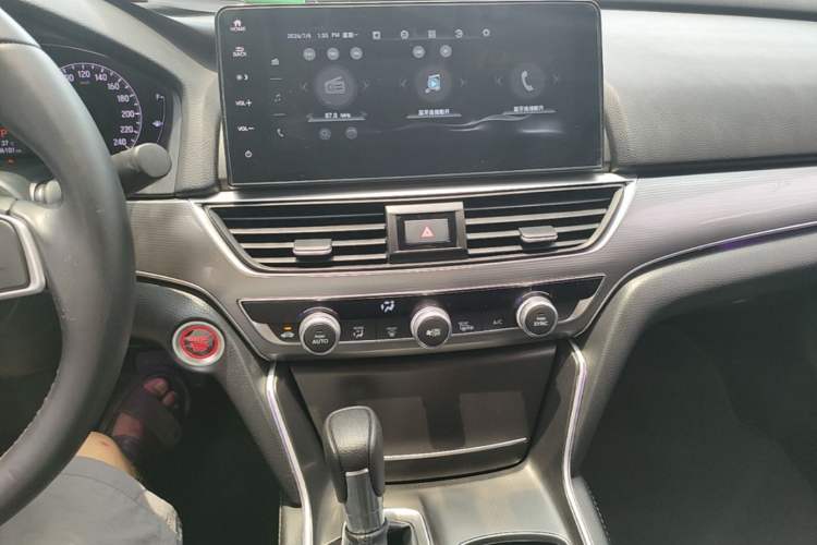 Used Honda Accord 2022 260TURBO Luxury Edition Audio And AC Panel