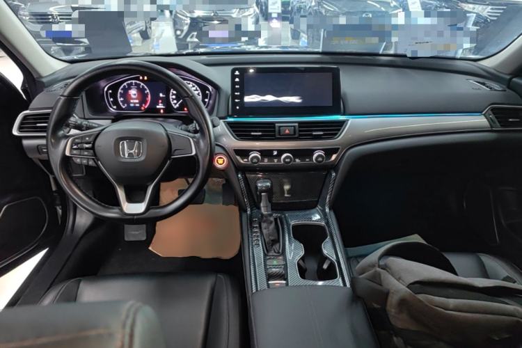 Used Honda Accord 2022 260TURBO Luxury Edition Center Console