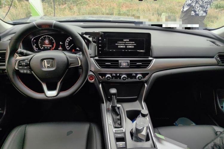 Used Honda Accord 2022 260TURBO Luxury Edition Center Console