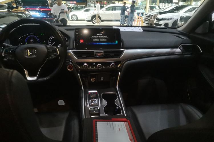 Used Honda Accord 2022 Xing·Hybrid 2.0L Xingling Version Center Console