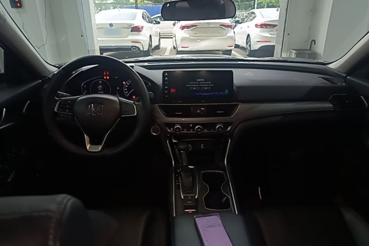 Used Honda Accord 2022 260TURBO Luxury Edition Center Console