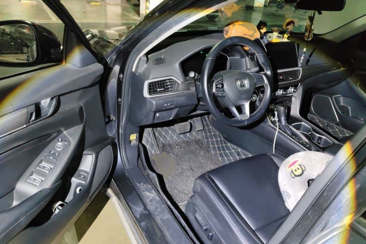Used Honda Accord 2022 260TURBO Luxury Edition Driver Seat