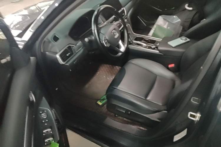 Used Honda Accord 2022 260TURBO Luxury Edition Driver Seat