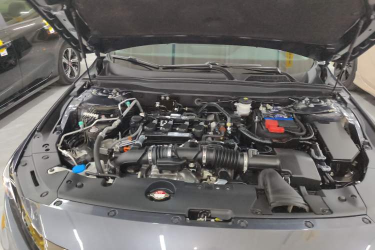 Used Honda Accord 2022 260TURBO Phantom Night · Prestige Edition Engine Bay