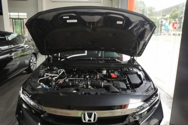 Used Honda Accord 2022 260TURBO Phantom Night · Prestige Edition Engine Bay