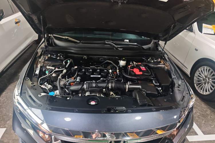 Used Honda Accord 2022 260TURBO Luxury Edition Engine Bay