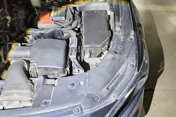 Used Honda Accord 2022 260TURBO Luxury Edition Engine Bay Left