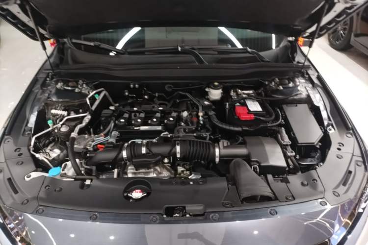 Used Honda Accord 2022 260TURBO Phantom Night · Prestige Edition Engine Bay