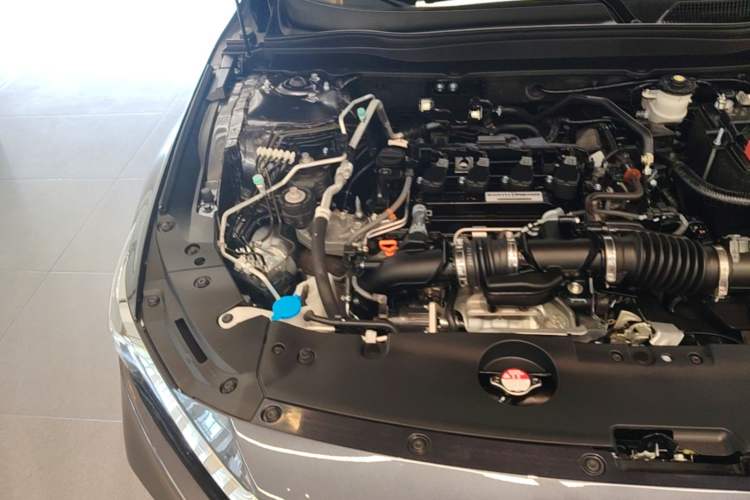 Used Honda Accord 2022 260TURBO Luxury Edition Engine Bay Right