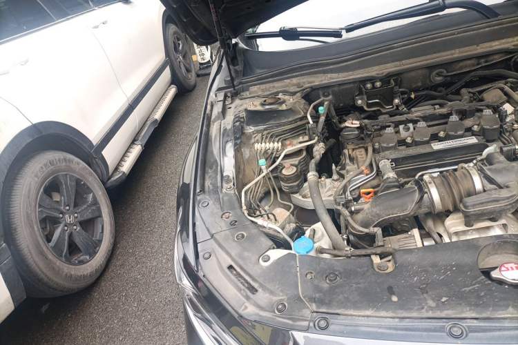 Used Honda Accord 2022 260TURBO Phantom Night · Prestige Edition Engine Bay Right