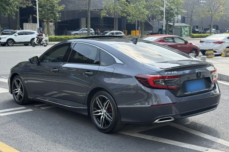 Used Honda Accord 2022 260TURBO Phantom Night · Prestige Edition Exterior 11