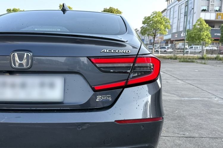 Used Honda Accord 2022 260TURBO Phantom Night · Prestige Edition Exterior 6