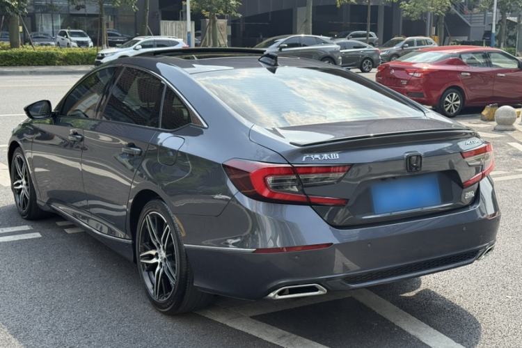 Used Honda Accord 2022 260TURBO Phantom Night · Prestige Edition Exterior 8