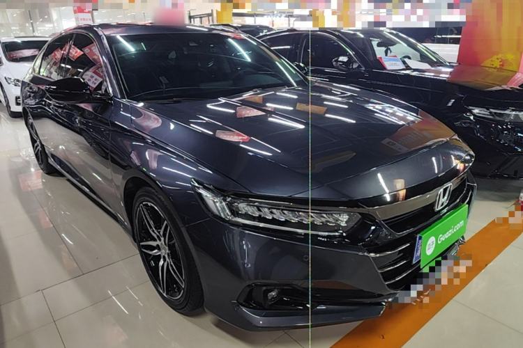 Used Honda Accord 2022 260TURBO Phantom Night · Prestige Edition Front Right 45 Deg