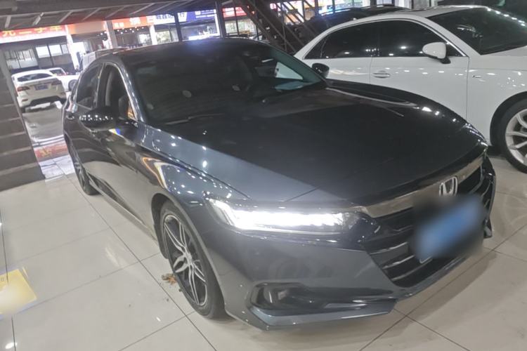 Used Honda Accord 2022 260TURBO Phantom Night · Prestige Edition Front Right 45 Deg