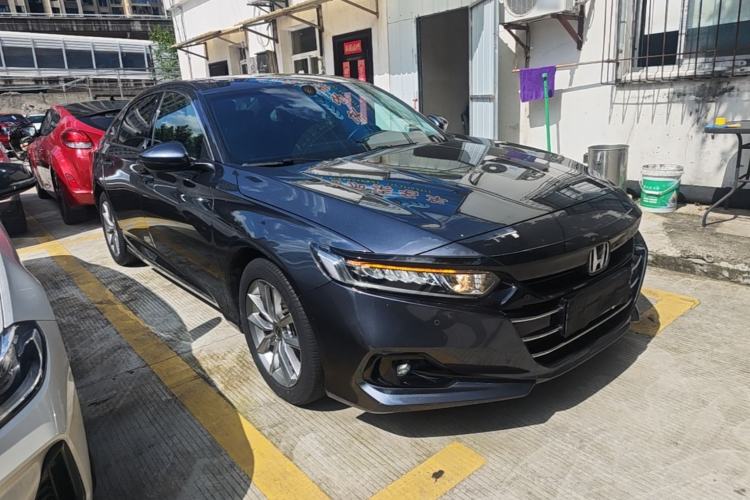 Used Honda Accord 2022 260TURBO Luxury Edition Front Right 45 Deg