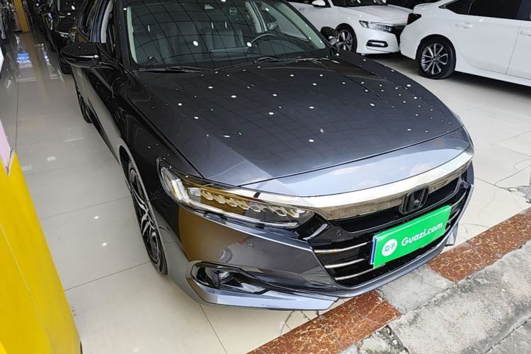 Used Honda Accord 2022 260TURBO Phantom Night · Prestige Edition Front Right 45 Deg