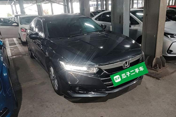 Used Honda Accord 2022 260TURBO Luxury Edition Front Right 45 Deg