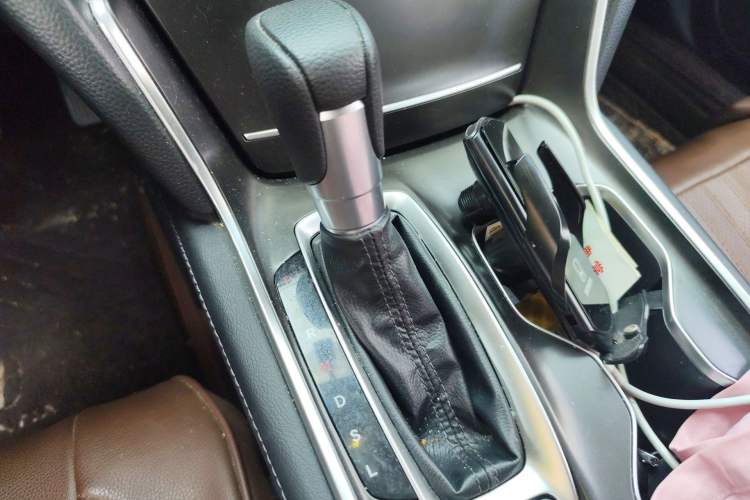 Used Honda Accord 2022 260TURBO Luxury Edition Gear Lever