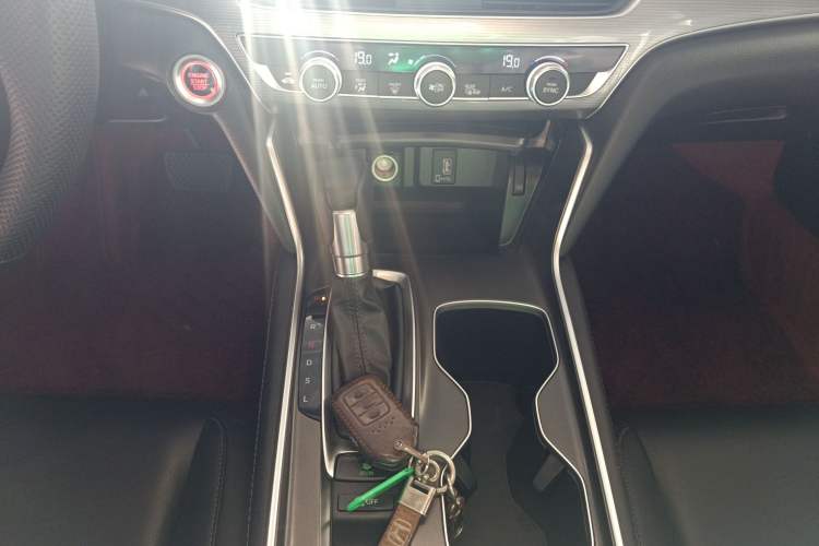 Used Honda Accord 2022 260TURBO Luxury Edition Gear Lever