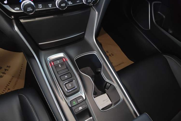 Used Honda Accord 2022 Xing·Hybrid 2.0L Phantom Night·Sharp Intelligence Edition Gear Lever