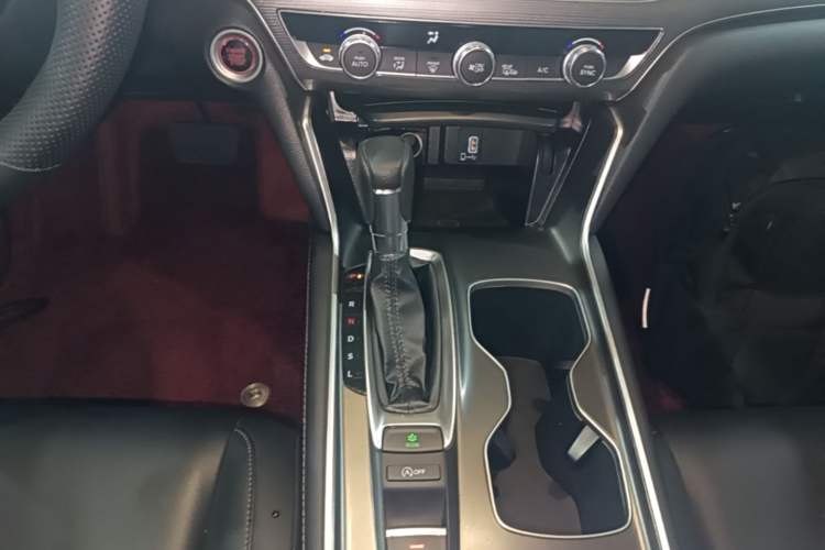 Used Honda Accord 2022 260TURBO Luxury Edition Gear Lever