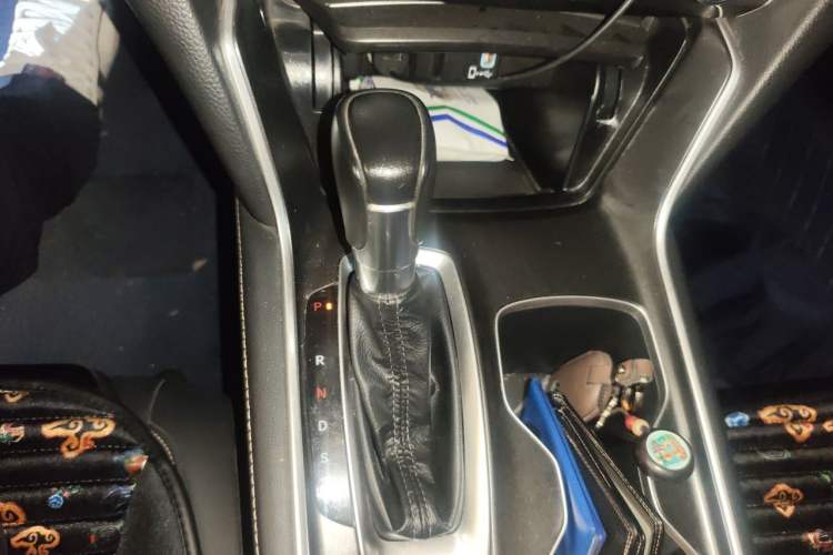 Used Honda Accord 2022 260TURBO Phantom Night · Prestige Edition Gear Lever