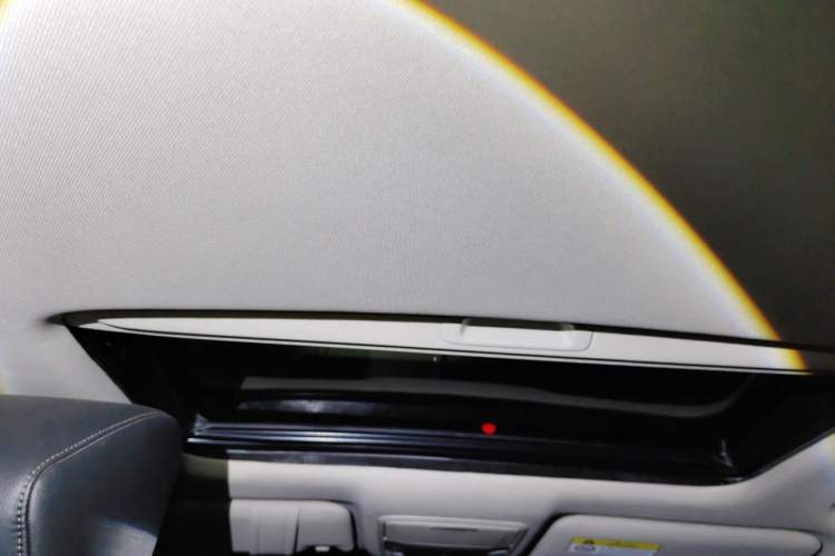 Used Honda Accord 2022 260TURBO Luxury Edition Headliner