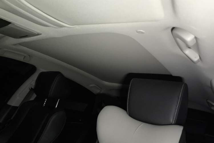 Used Honda Accord 2022 260TURBO Phantom Night · Prestige Edition Headliner