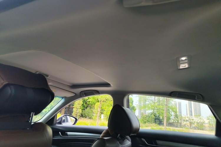 Used Honda Accord 2022 260TURBO Luxury Edition Headliner
