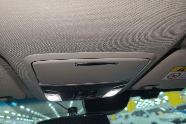 Used Honda Accord 2022 260TURBO Phantom Night · Prestige Edition Headliner