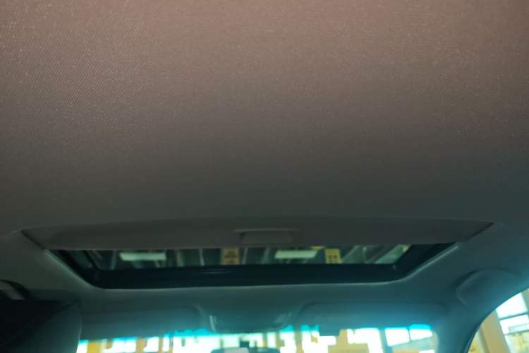 Used Honda Accord 2022 260TURBO Luxury Edition Headliner
