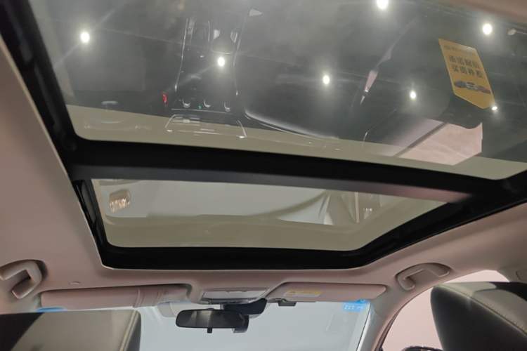 Used Honda Accord 2022 260TURBO Phantom Night · Prestige Edition Headliner