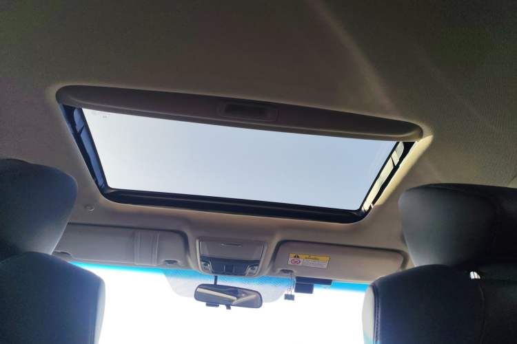 Used Honda Accord 2022 260TURBO Luxury Edition Headliner