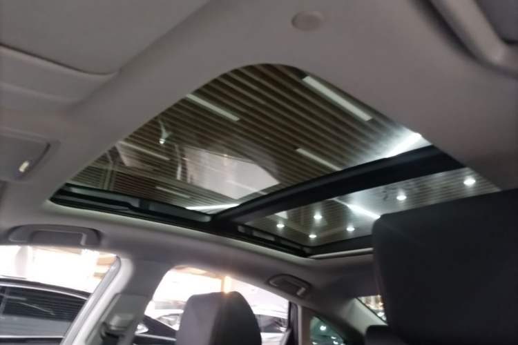 Used Honda Accord 2022 260TURBO Phantom Night · Prestige Edition Headliner