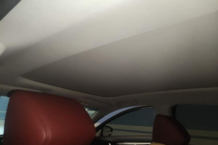 Used Honda Accord 2022 260TURBO Phantom Night · Prestige Edition Headliner